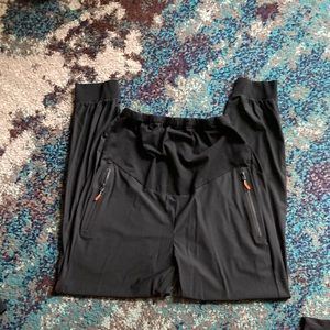 Maternity jogger pants